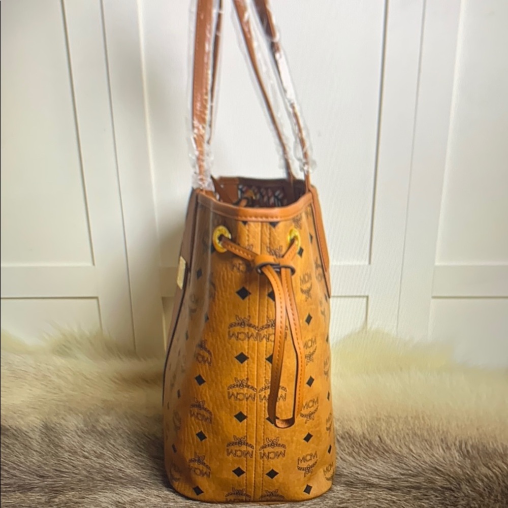 MCM Tan Leather Tote Bag - Picture 5 of 9